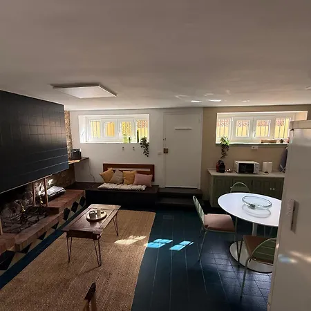 Casa Con Encanto En Nyaraló Darnius