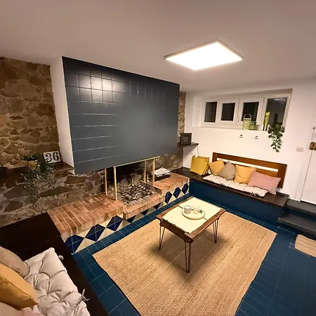 Casa Con Encanto En Nyaraló *